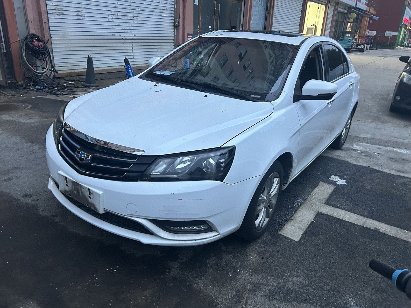 GEELY Emgrand 2016 car image 