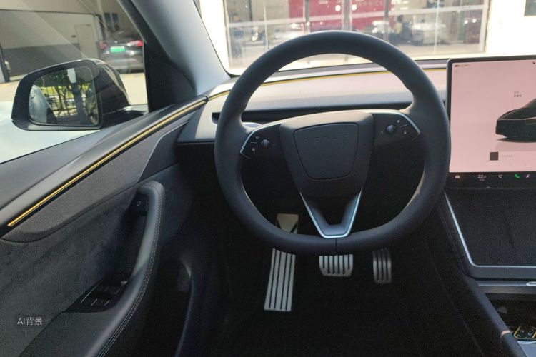 Tesla Model Y 2025 #12 Tesla Model Y 2025 car image #12