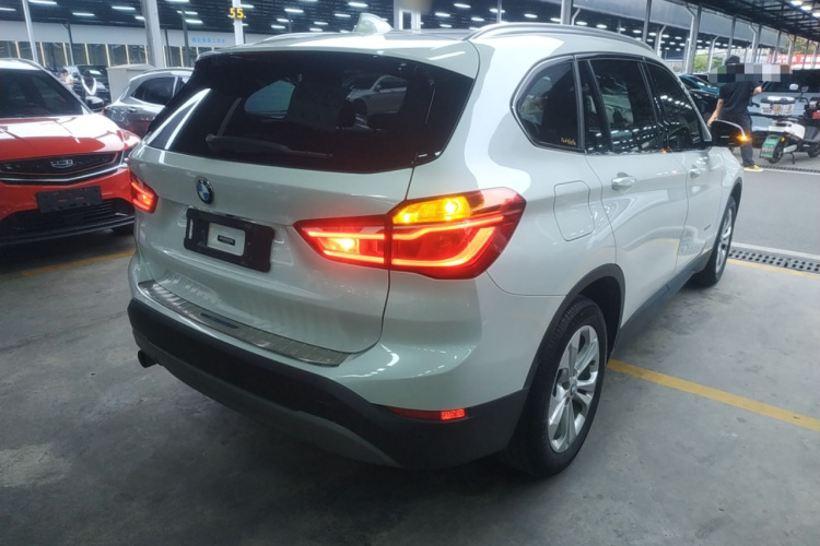 BMW X1 2017 #7 BMW X1 2017 car image #7