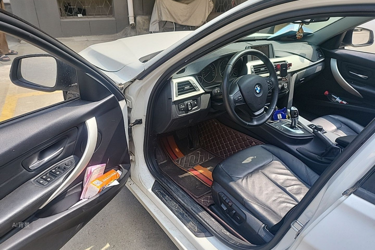 BMW 3 Series 2014 car image #18