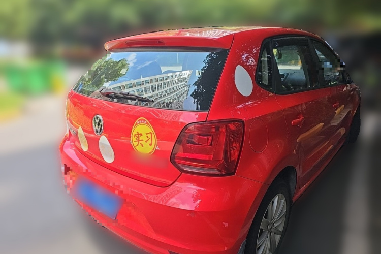 Volkswagen Polo 2014 #5 Volkswagen Polo 2014 car image #5