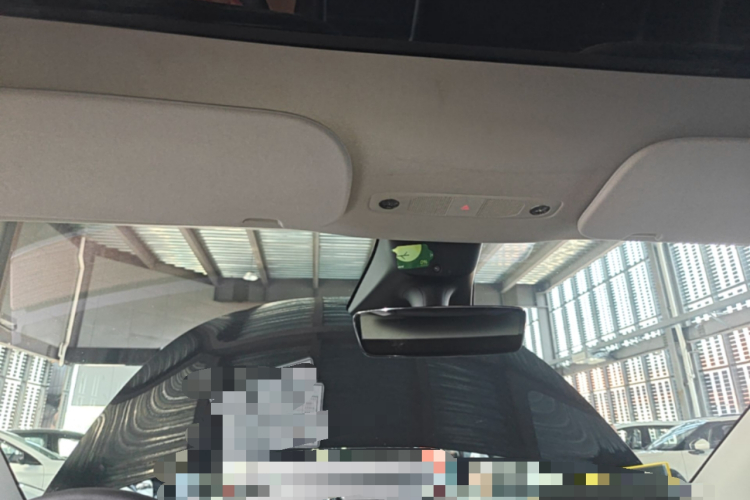 Tesla Model Y 2022 #18 Tesla Model Y 2022 car image #18