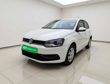Volkswagen Polo 2015 car image 