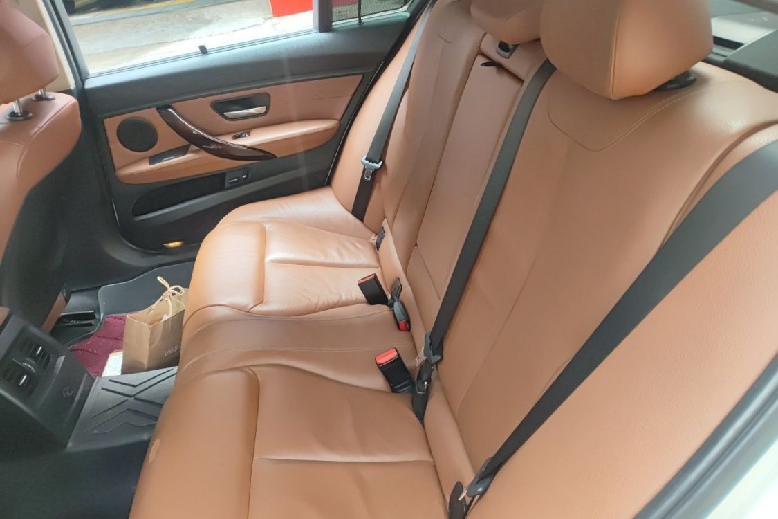 BMW 3 Series 2012 #19 BMW 3 Series 2012 car image #19