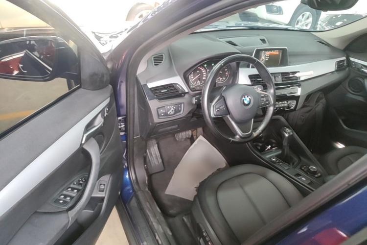 BMW X1 2017 #16 BMW X1 2017 car image #16