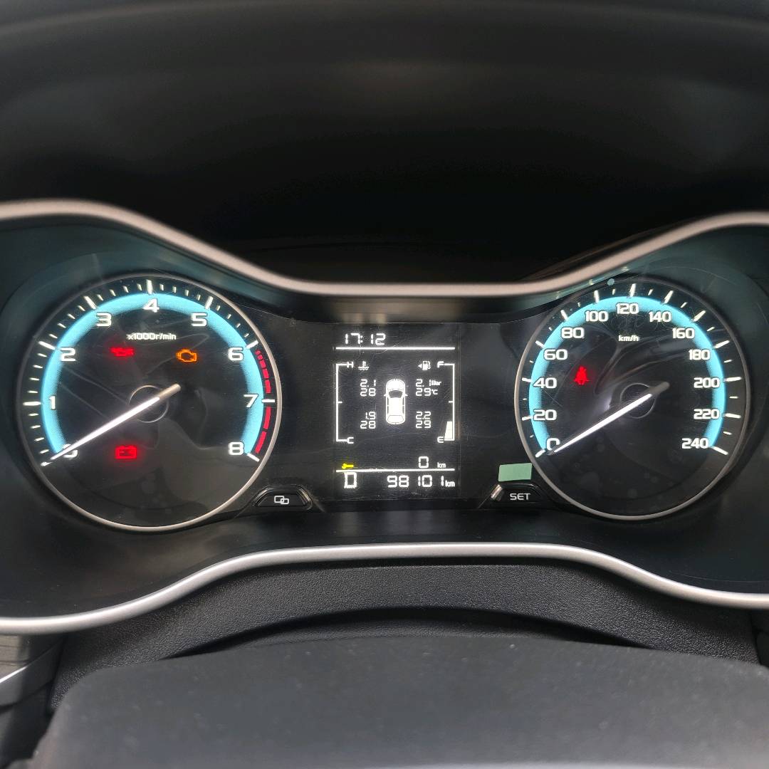 GEELY Emgrand 2021 #13 GEELY Emgrand 2021 image de voiture #13