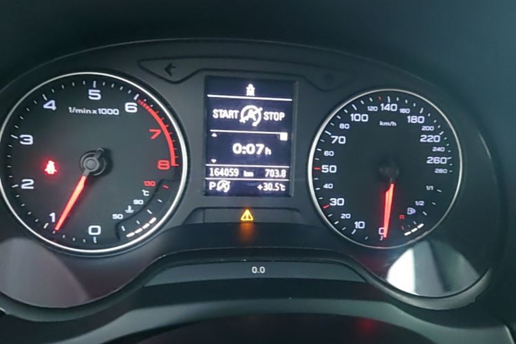 Audi A3 2015 car image #12