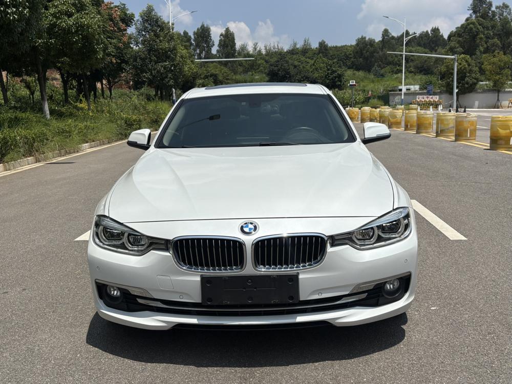 BMW 3 Series 2017 #2 BMW 3 Series 2017 car image #2