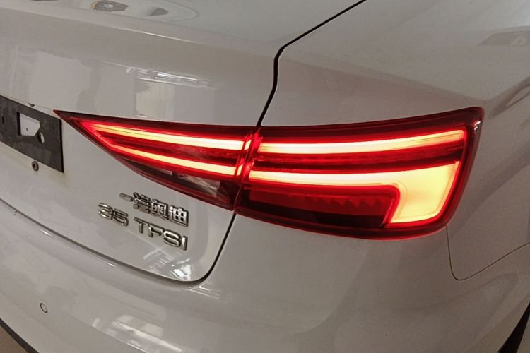 Audi A3 2018 #8 Audi A3 2018 car image #8
