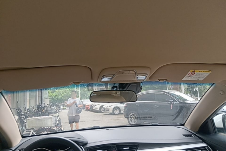 GEELY Emgrand 2018 #18 GEELY Emgrand 2018 car image #18