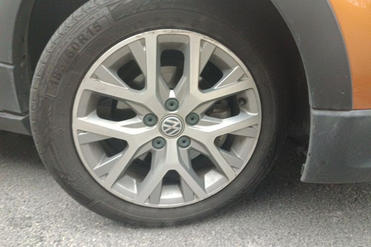 Volkswagen Polo 2015 #9 Volkswagen Polo 2015 car image #9