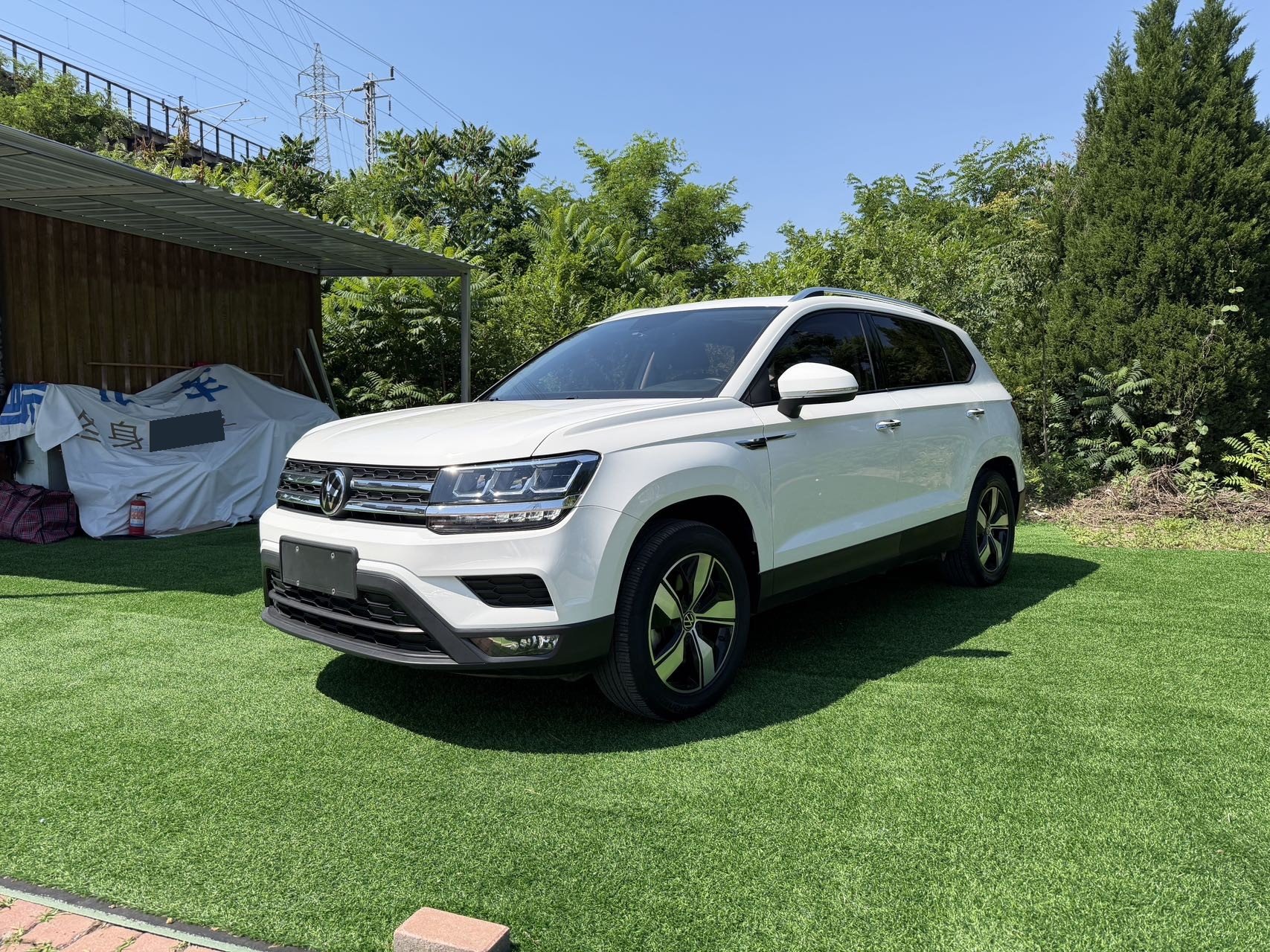 2022 2022 car image