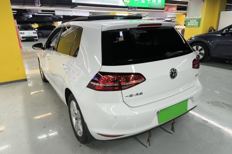 Volkswagen Golf 2017 immagine di auto #7