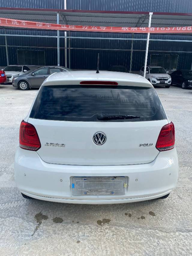 Volkswagen Polo 2013 immagine di auto #4