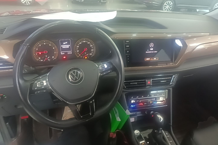 Volkswagen Tharu 2020 imagem de carro #10