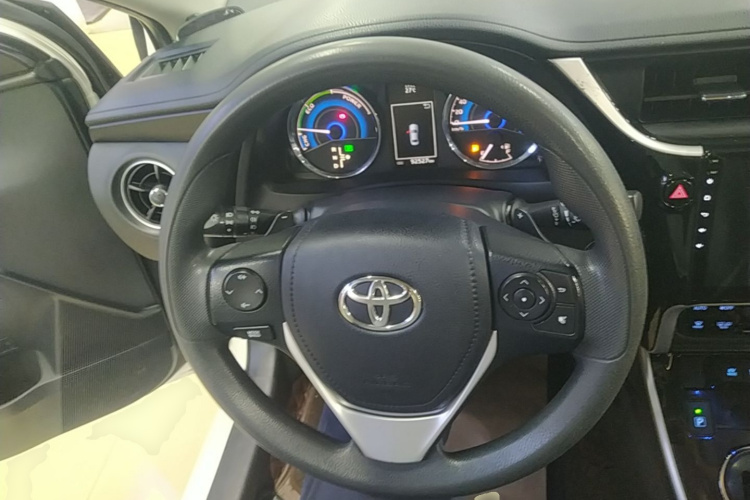 Toyota Corolla 2018 #11 Toyota Corolla 2018 car image #11