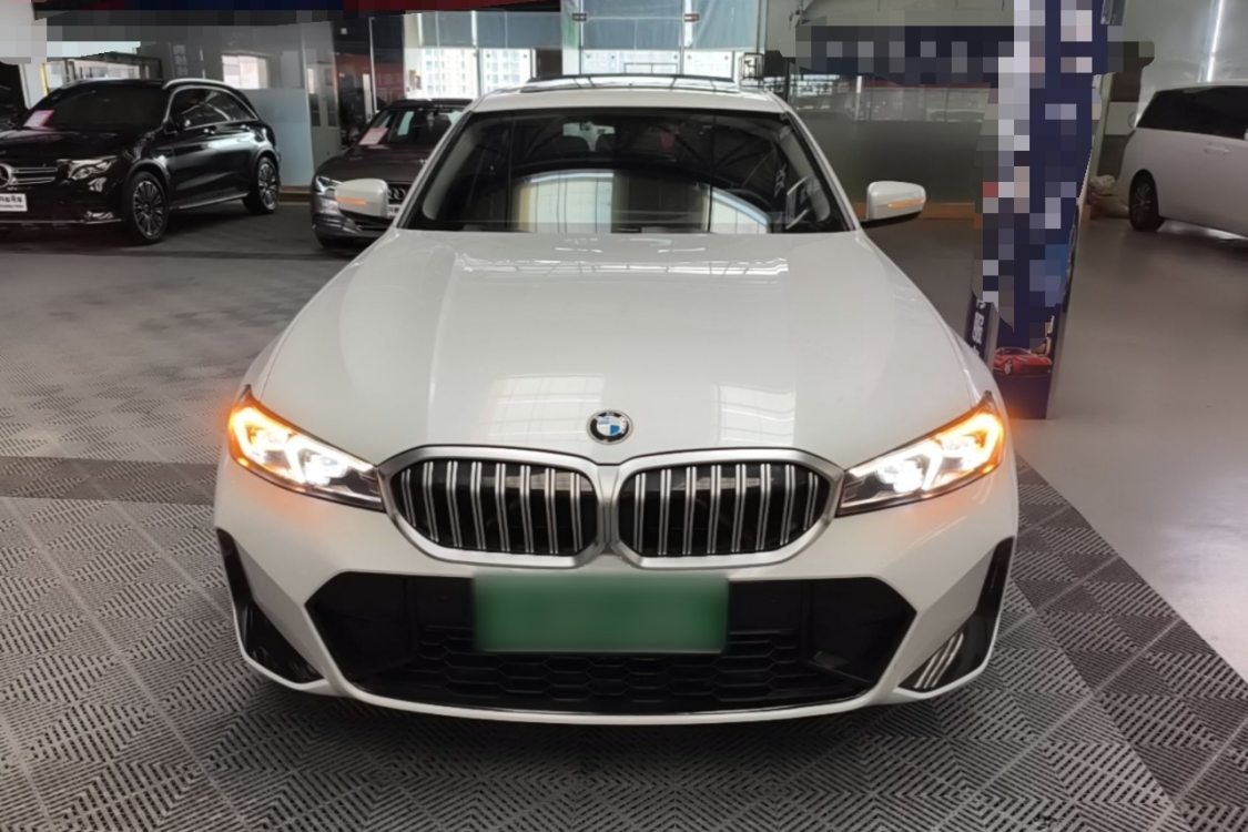 BMW 3 Series 2023 #5 BMW 3 Series 2023 car image #5