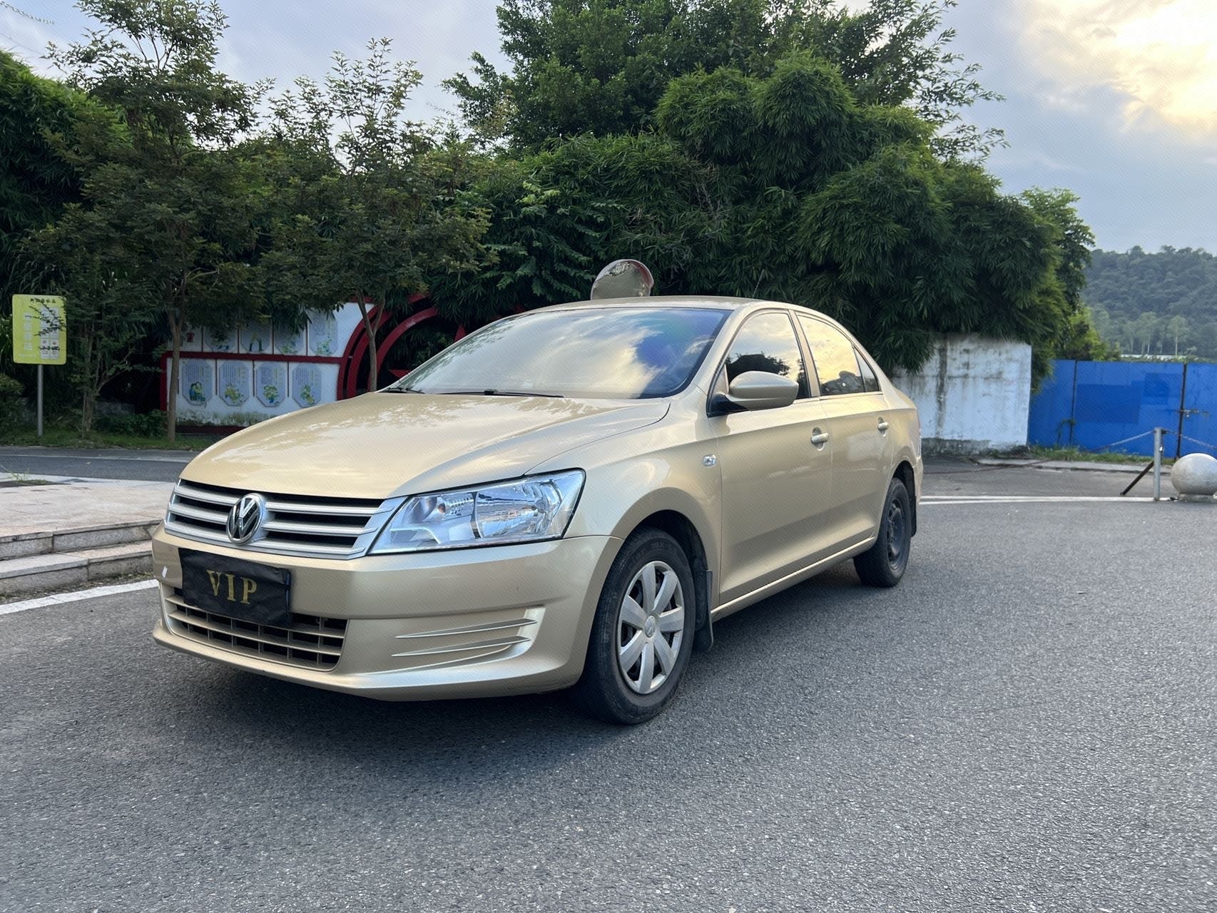 Volkswagen Santana 2014 Volkswagen Santana 2014 car image