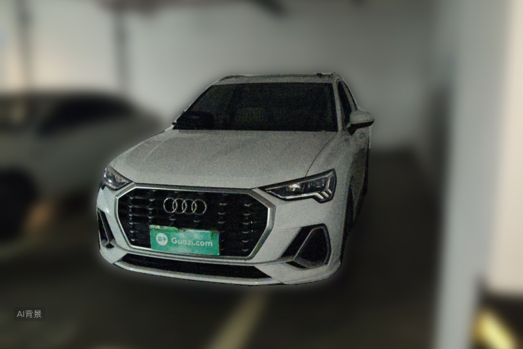 Audi Q3 2020 car image #2