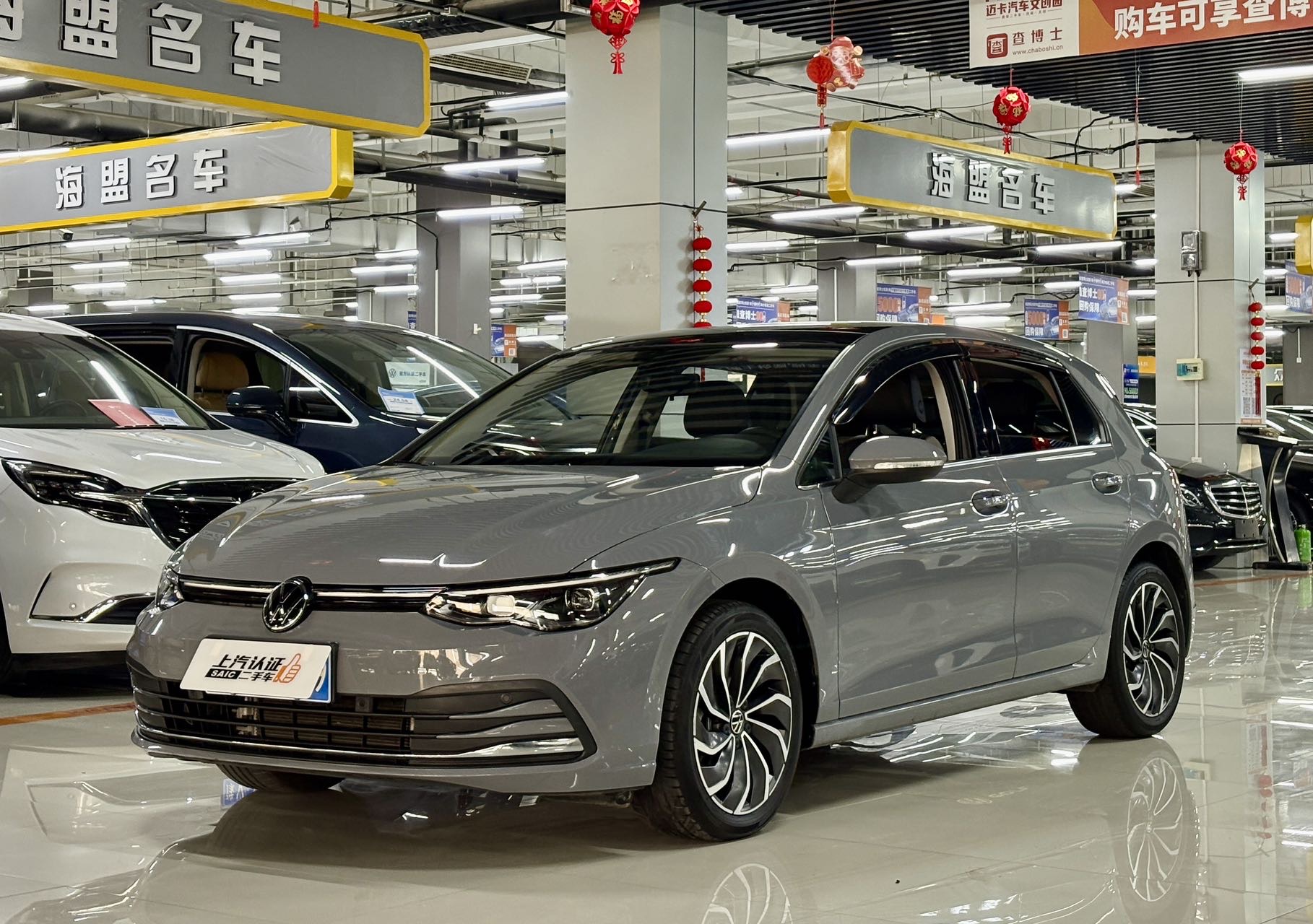 Volkswagen Golf 2023 car image 