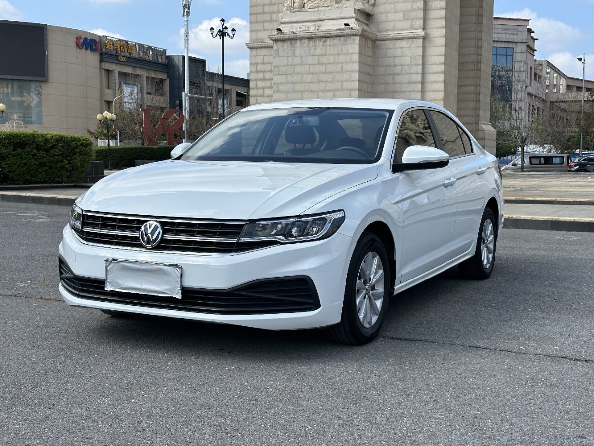 Volkswagen Bora 2021 Volkswagen Bora 2021 صورة سيارة
