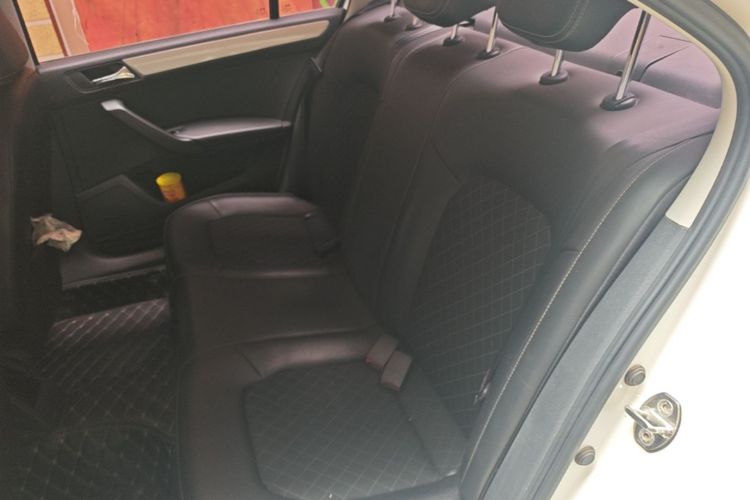 Skoda Rapid 2019 #17 Skoda Rapid 2019 car image #17