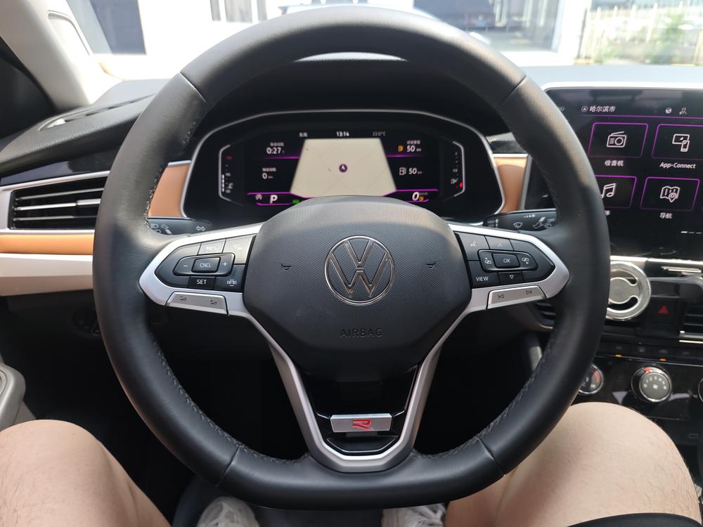 Volkswagen Bora 2023 car image #12