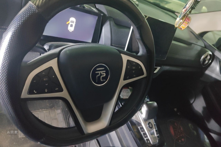 BYD Yuan New Energy 2019 immagine di auto #11