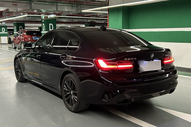 BMW 3 Series 2022 car image #7