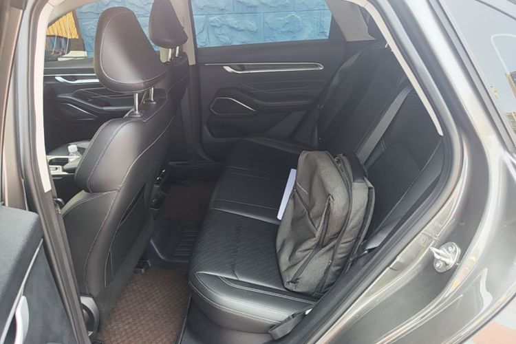 GEELY Emgrand 2023 #17 GEELY Emgrand 2023 car image #17
