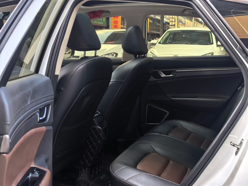 GEELY Emgrand GS 2018 #6 GEELY Emgrand GS 2018 car image #6