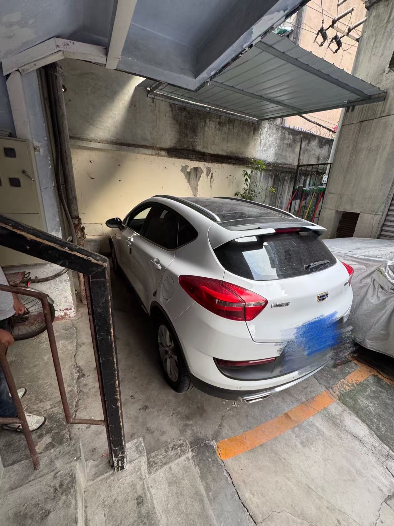 GEELY Emgrand GS 2019 car image #2