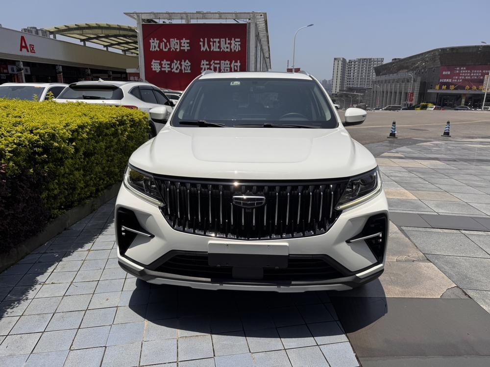GEELY Vision X6 2023 car image #2