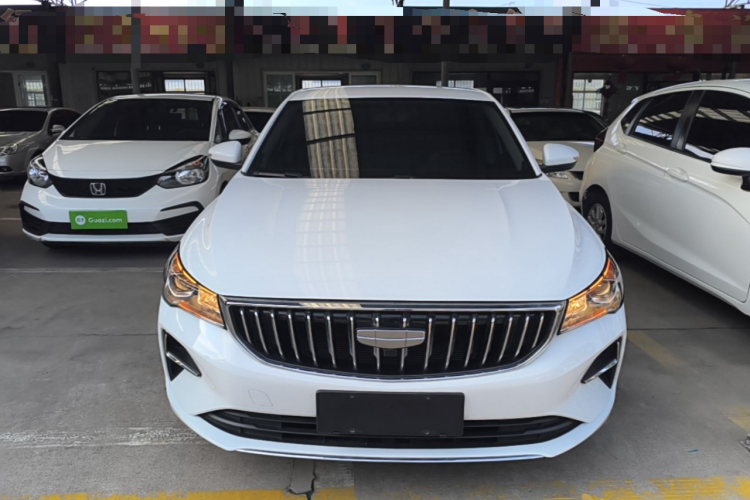 GEELY Emgrand 2025 car image #3