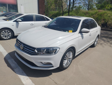 Volkswagen Bora 2017 car image 