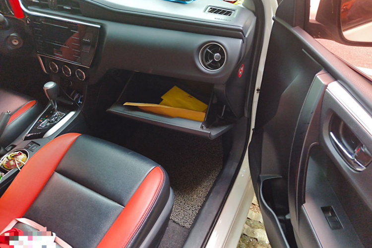 Toyota Corolla 2017 #21 Toyota Corolla 2017 car image #21
