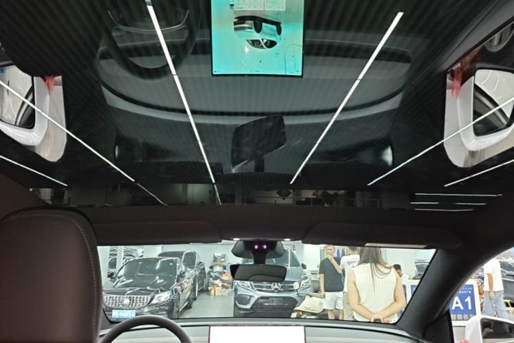 Tesla Model Y 2026 #18 Tesla Model Y 2026 car image #18