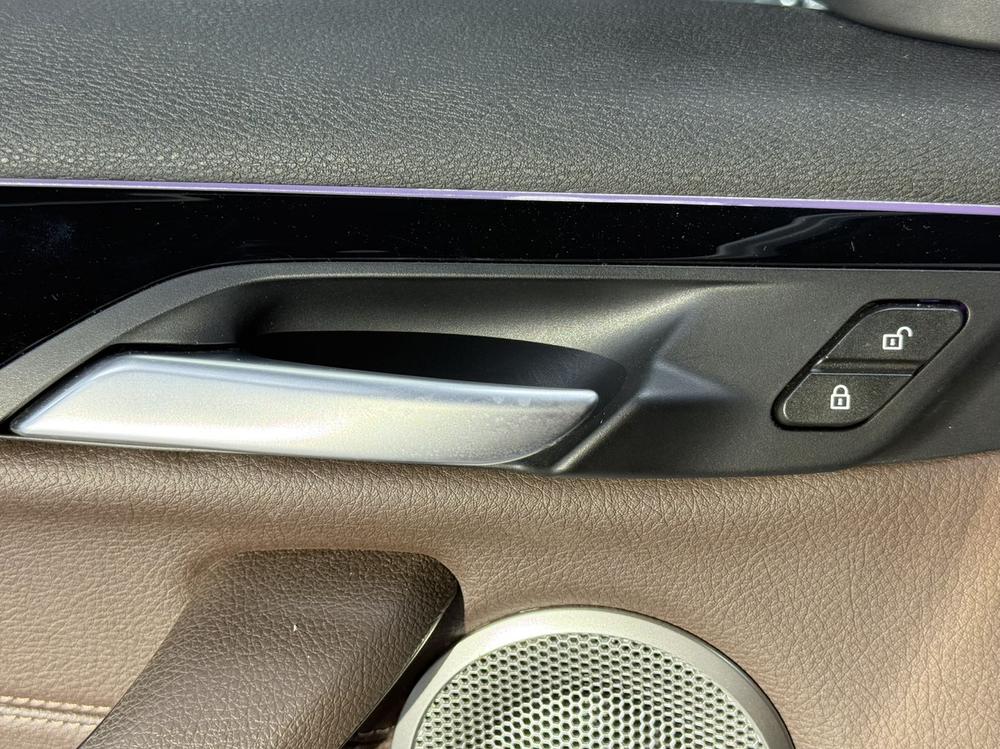 BMW X1 2021 car image #12