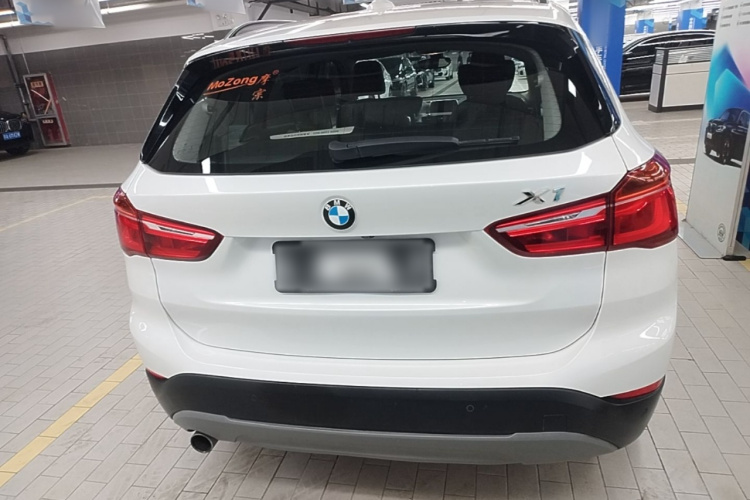 BMW X1 2017 #6 BMW X1 2017 car image #6