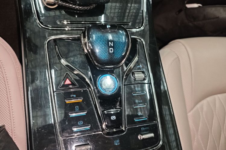 BYD Han 2024 #14 BYD Han 2024 immagine di auto #14