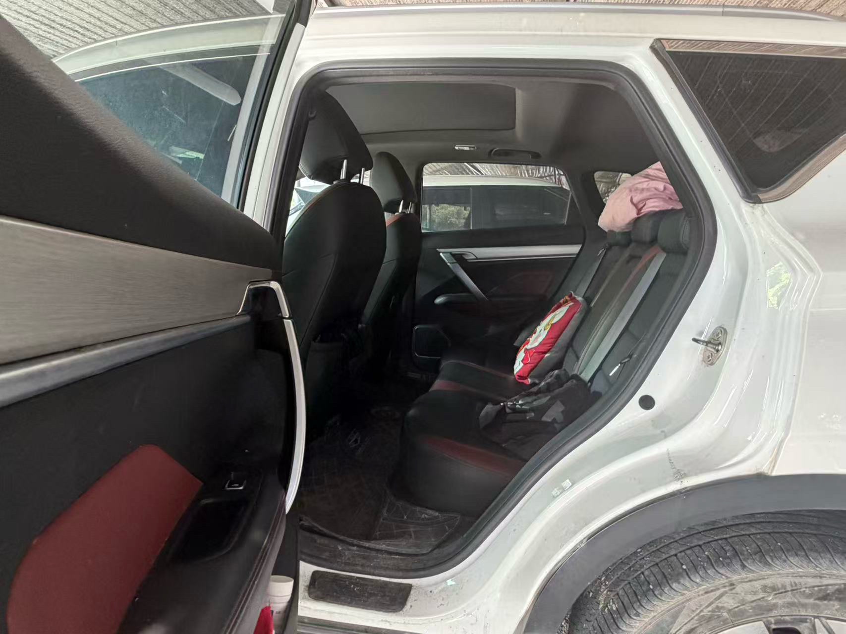 GEELY Coolray 2021 imagen de coche #5