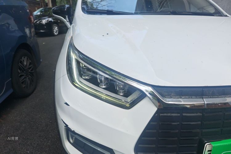 BYD Yuan New Energy 2019 car image #8