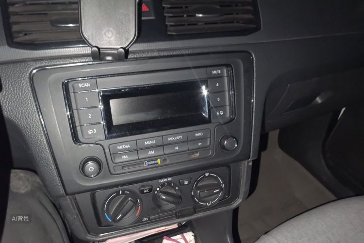 Volkswagen Santana 2016 car image #15