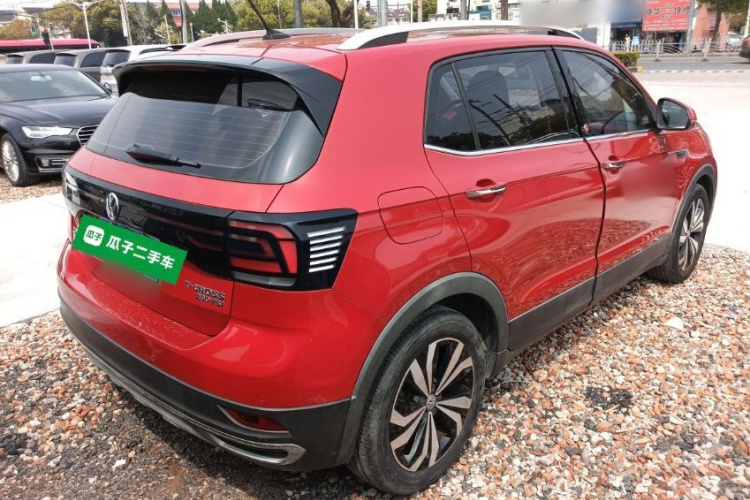 Volkswagen T-Cross 2020 car image #7