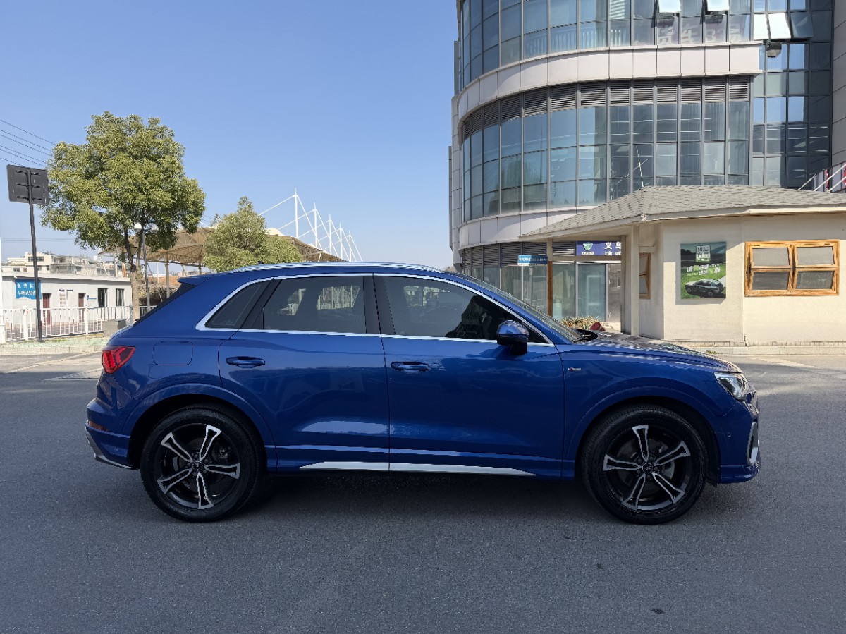 Audi Q3 2022 #3 Audi Q3 2022 immagine di auto #3