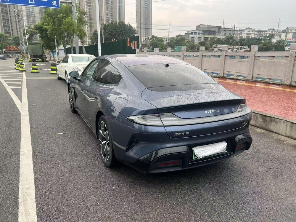 MI SU7 2024 car image #4