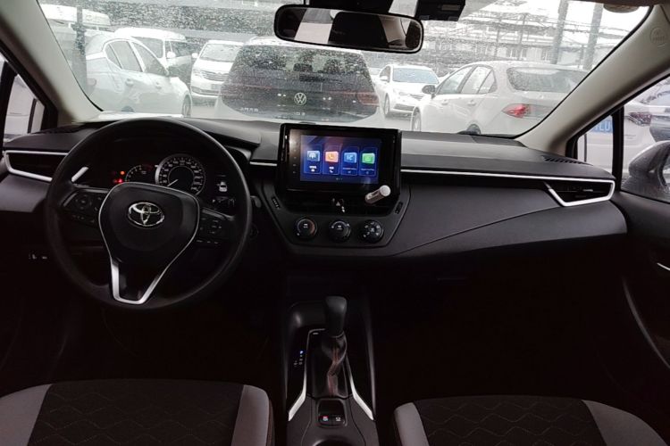 Toyota Corolla 2024 immagine di auto #10