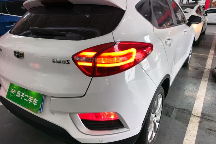 GEELY Emgrand GS 2016 car image #8