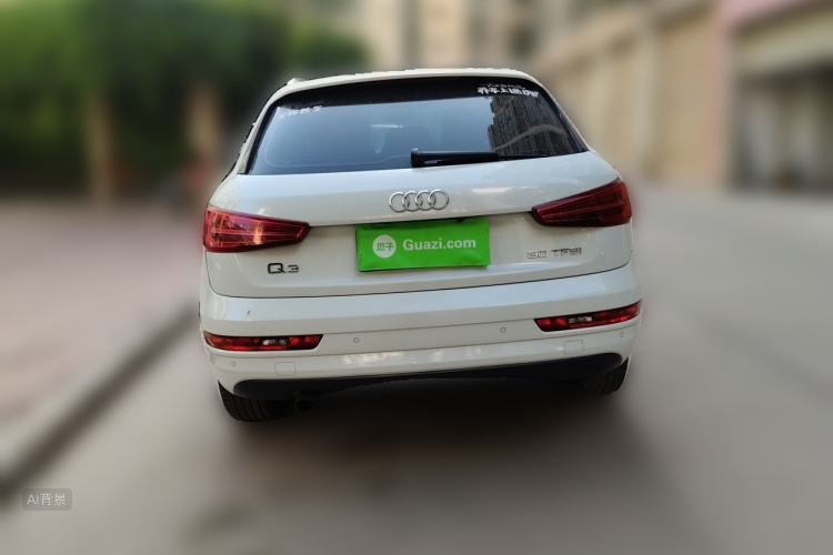Audi Q3 2017 car image #6