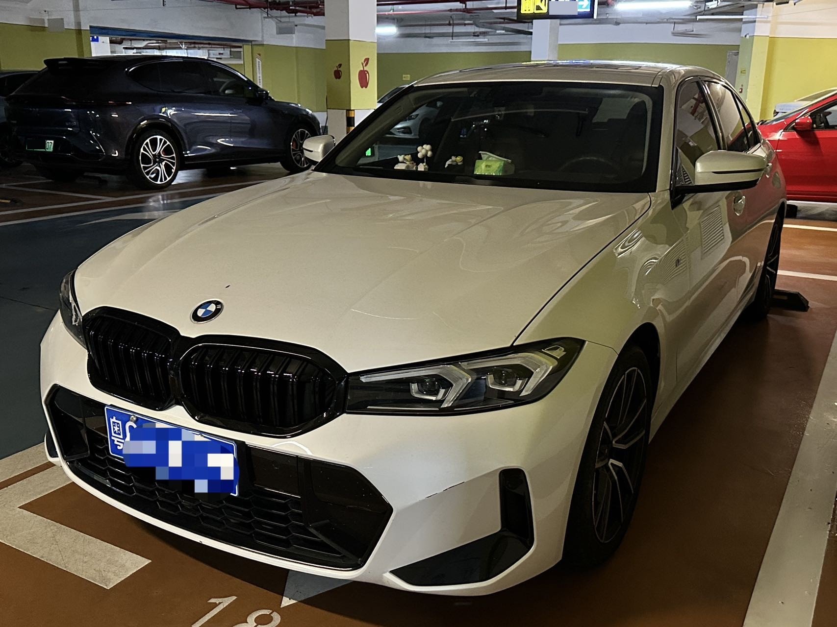 BMW 3 Series 2023 car image 